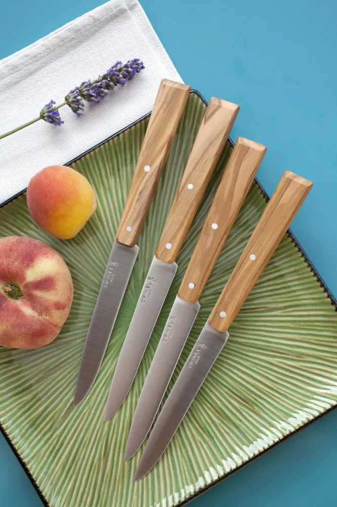 Sæt med fire skarpe bordknive no 125 i rustfrit metal og avnbøg fra Opinel, Countryside Spirit