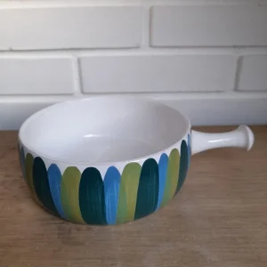 Bangholm. Skål med hank 16 cm.