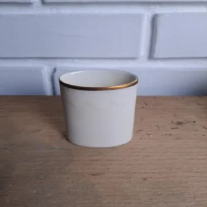 Bing & Grøndahl. Aakjær, Tandstikholder 6,5 cm. #183