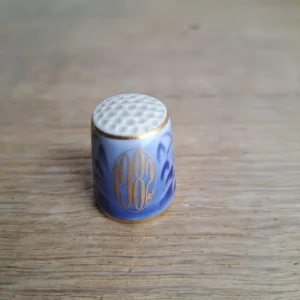 Bing & Grøndahl. Fingerbøl 1982