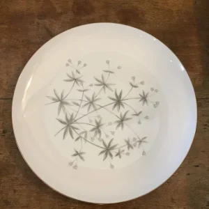 Bing & Grøndahl. Henrik, Flad tallerken 24 cm. #25