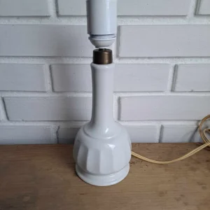 Bing & Grøndahl. Hvid bordlampe 26,5 cm. #627