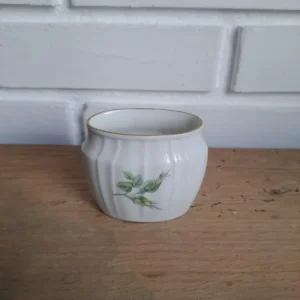 Bing & Grøndahl. Klitrose, Tandstikbæger 7 cm. #183