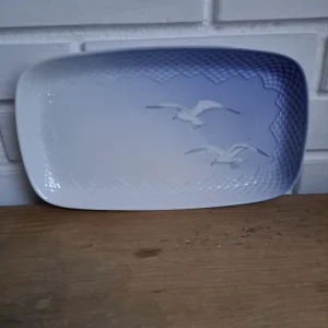 Bing & Grøndahl. Måge uden guld, Bakke 27 cm. #96