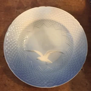 Bing & Grøndahl. Måge uden guld, Dyb tallerken 21 cm. #23