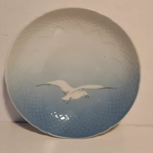 Bing & Grøndahl. Måge uden guld, Skål 20,5 cm. #44