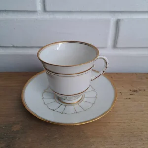 Bing & Grøndahl. Offenbach med guld, Kaffekop 1,25 dl. #102