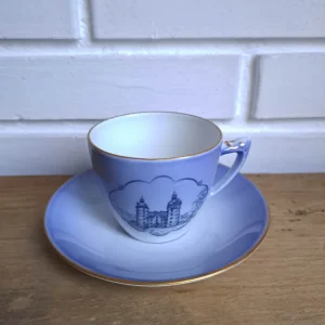 Bing & Grøndahl. Slotsstellet, Kaffekop 1,25 dl #305. Vallø slot