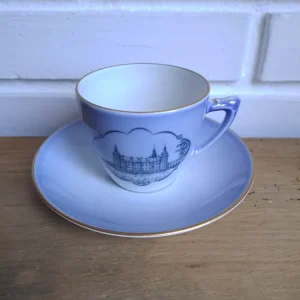 Bing & Grøndahl. Slotsstellet, Kaffekop 1,25 dl #305. Frederiksborg