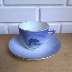 Bing & Grøndahl. Slotsstellet, Kaffekop 1,25 dl #305. Etemitagen