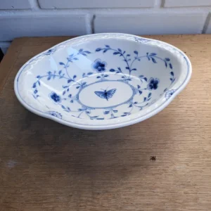 Bing & Grøndahl. Sommerfugl, Oval skål 22 cm. #12A