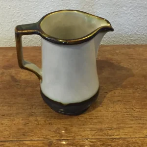 Bing & Grøndahl. Tema, Flødekande 11 cm. 1. sort. #303