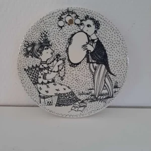 Bjørn Wiinblad, Månedsplatte September (sort)