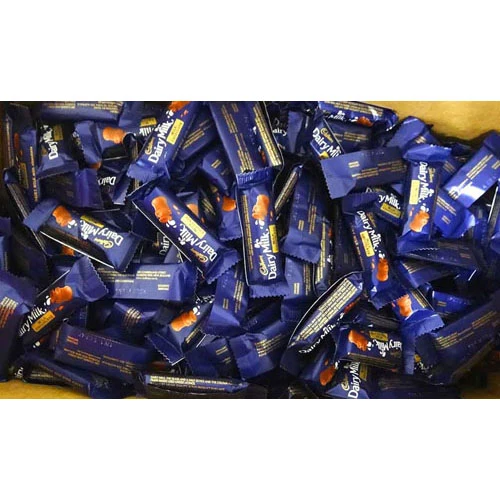 Cadbury mejerimælkestykker 10 kg ca. 830pc (bulkboks)