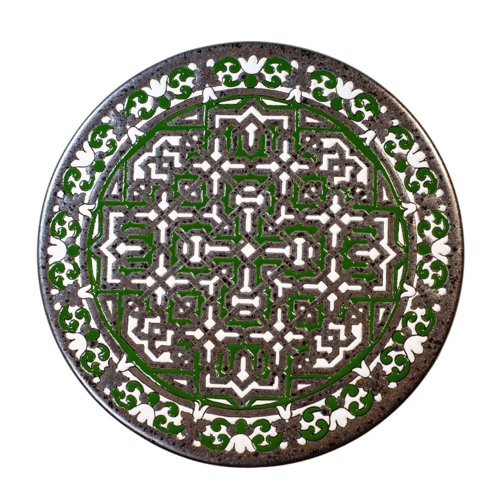 Stort håndmalet fad med geometrisk mønster, grøn Ceramicas Sevilla