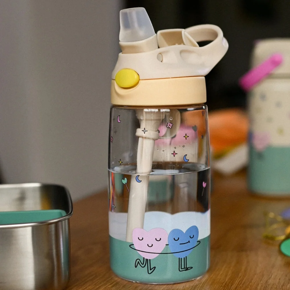 Cotton Cloud børneflaske i Tritan med dansende hjerter, 480 ml