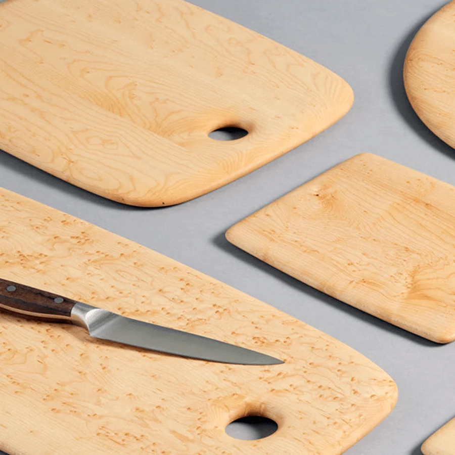 BIRDS EYE MAPLE BREADBOARD 15" X 19" EDWARD WOHL