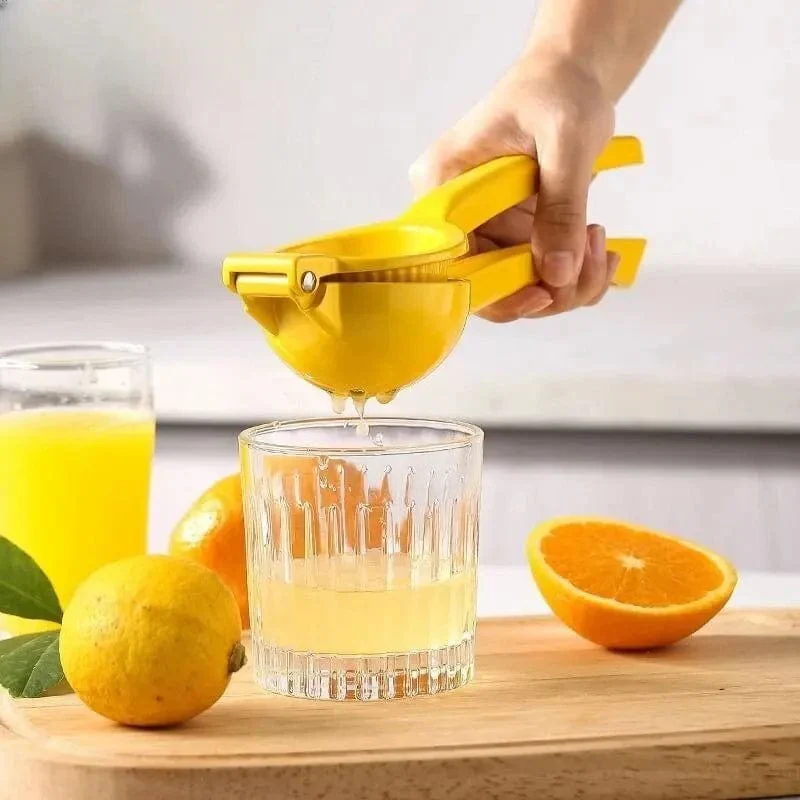 Farvet manuel citronpresser - Kompakt saftpresser