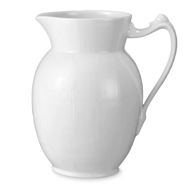 Hvid riflet kande - 1,7 L.