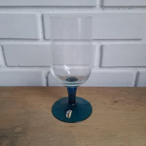 Kastrup. Ølglas med blå fod 16 cm.