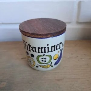 Knabstrup. Vitaminer (Pernille serie)