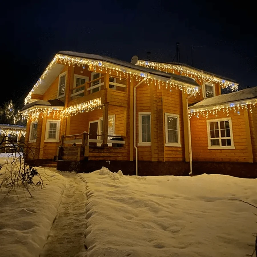 LED Icicle String Lights | Warm White Flickering Effect 10m