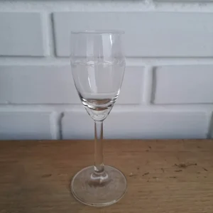 Mads Stage. Snaps 14,5 cm.