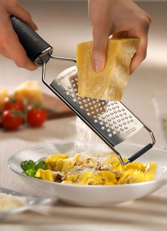 Microplane - Gourmet Rivejern Stjerneblad - Sort