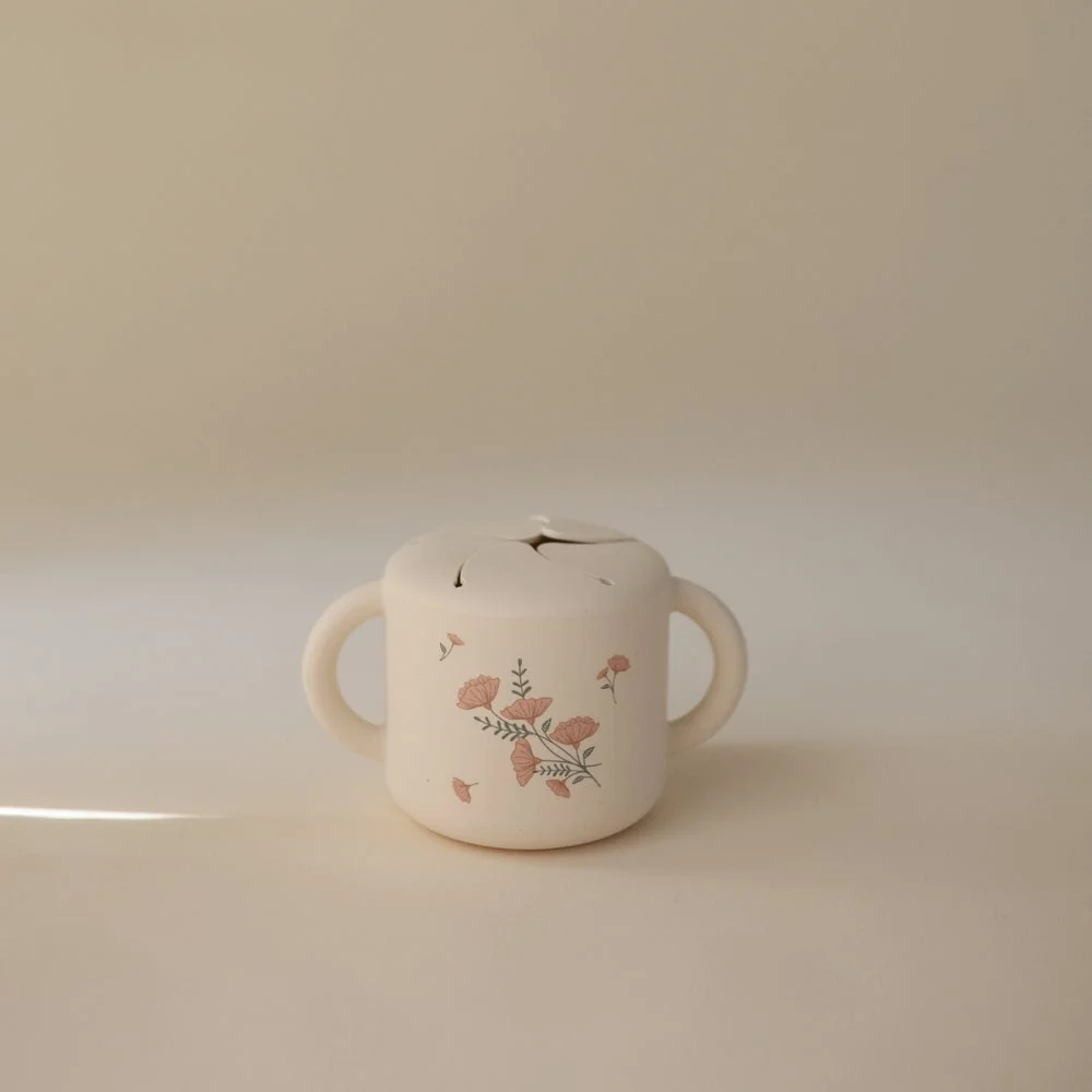 Mushie Ikke-snack kop Pink Flower