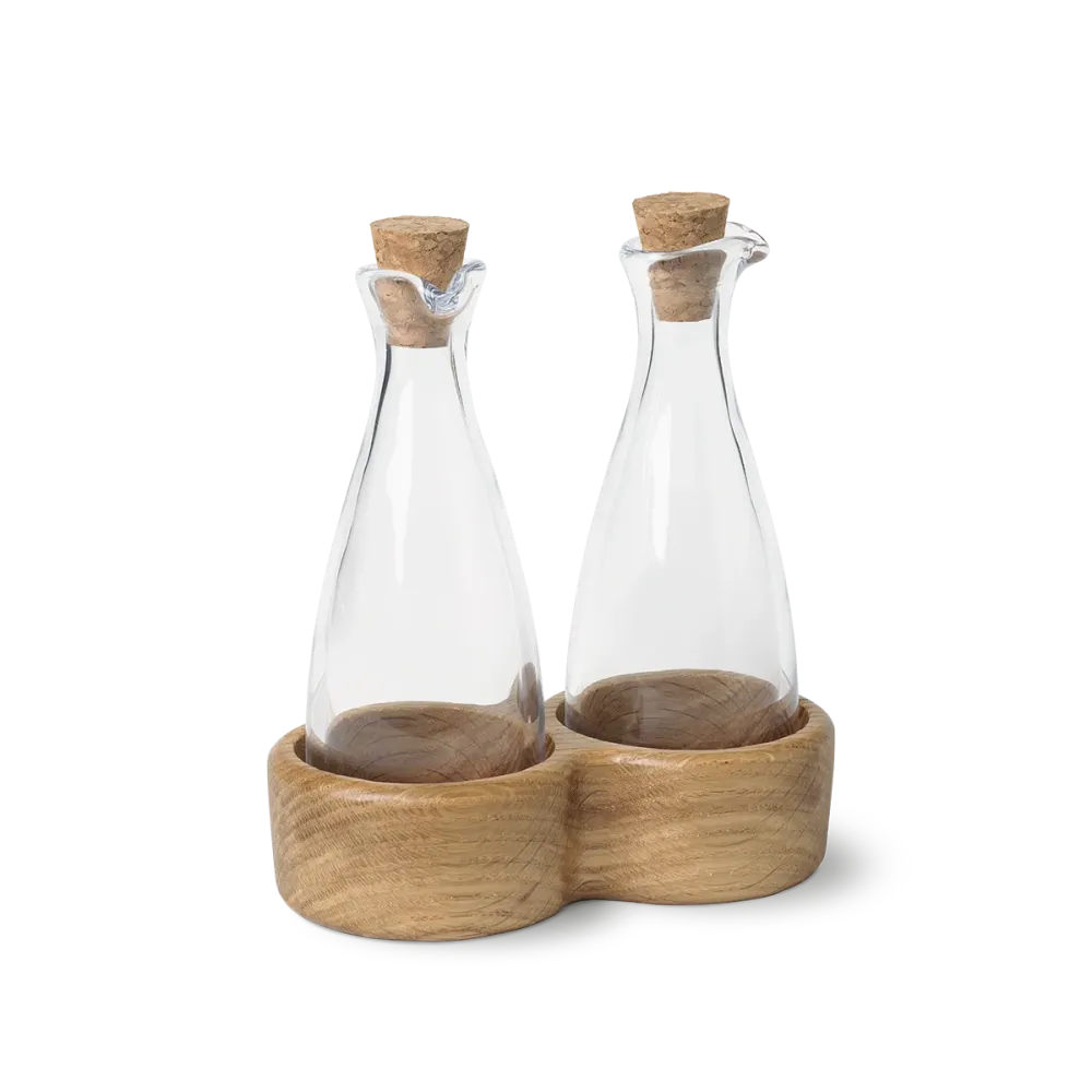 Olie- og eddikeflaske, eg - H: 15 cm.