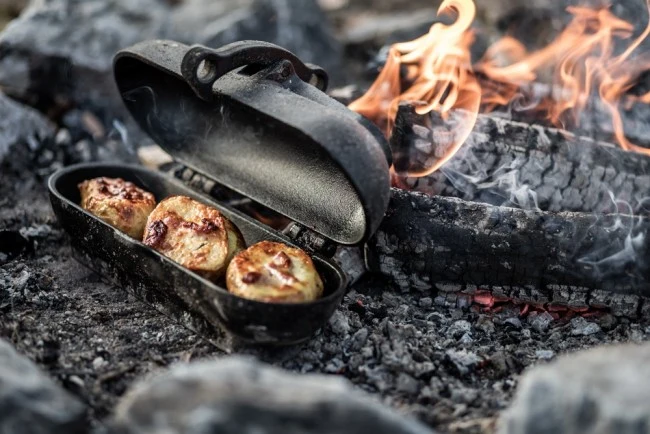 Petromax Cast-iron Potato Cooker - Petromax