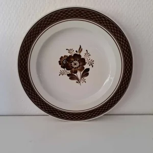 Royal Copenhagen. Brun Tranquebar, Flad tallerken 21 cm. #1399