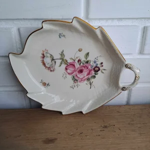 Royal Copenhagen. Frijsenborg, Asiet blad 23 cm. #1866