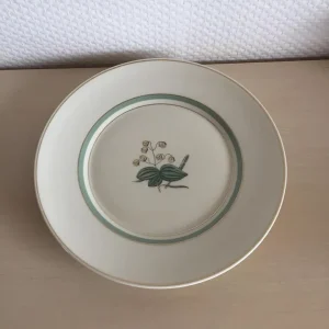 Royal Copenhagen. Hjertegræs, Flad tallerken 21,5 cm. #9589