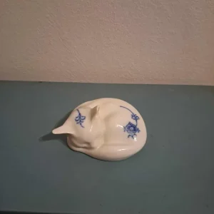 Royal Copenhagen. Musselmalet kat