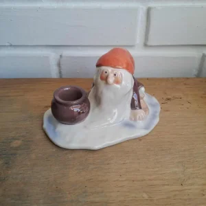 Royal Copenhagen. Nisse med lysestage #374