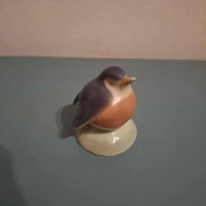 Royal Copenhagen. Rødkælk #125
