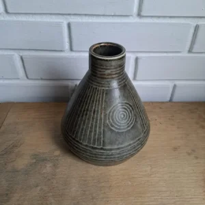 Rörstrand. Atelje, Vase 17 cm.