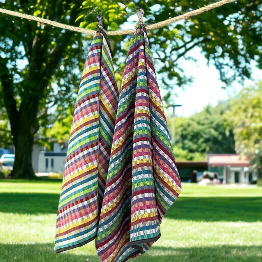 Colorful - viskestykke i bomuld. Rune-Jakobsen Textiles