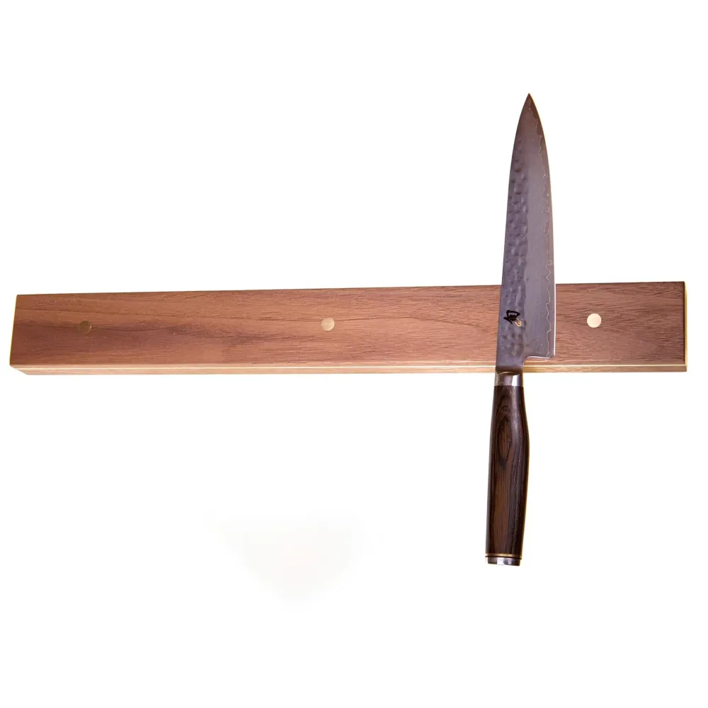 Slim and Flat Classic - smal knivmagnet med metaldetaljer. Længder fra 30 - 80 cm. Rune-Jakobsen Woodworks