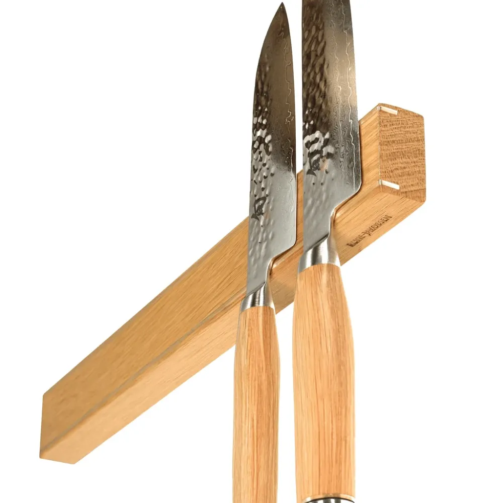 Slim and Flat Rails - smal knivmagnet med metaldetaljer. Længder fra 30 - 60 cm. Rune-Jakobsen Woodworks