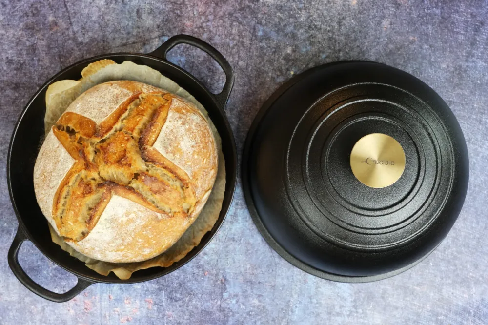Støbejernsbrødform, surdejsartisanbrødovn – rund 26 cm, 6,25 L (6,6 qt) – dybt låg til dampbagning