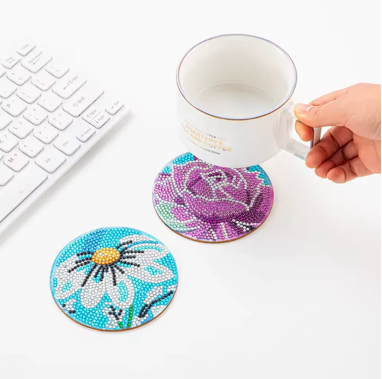 6 stk bordskånere med smukke blomster