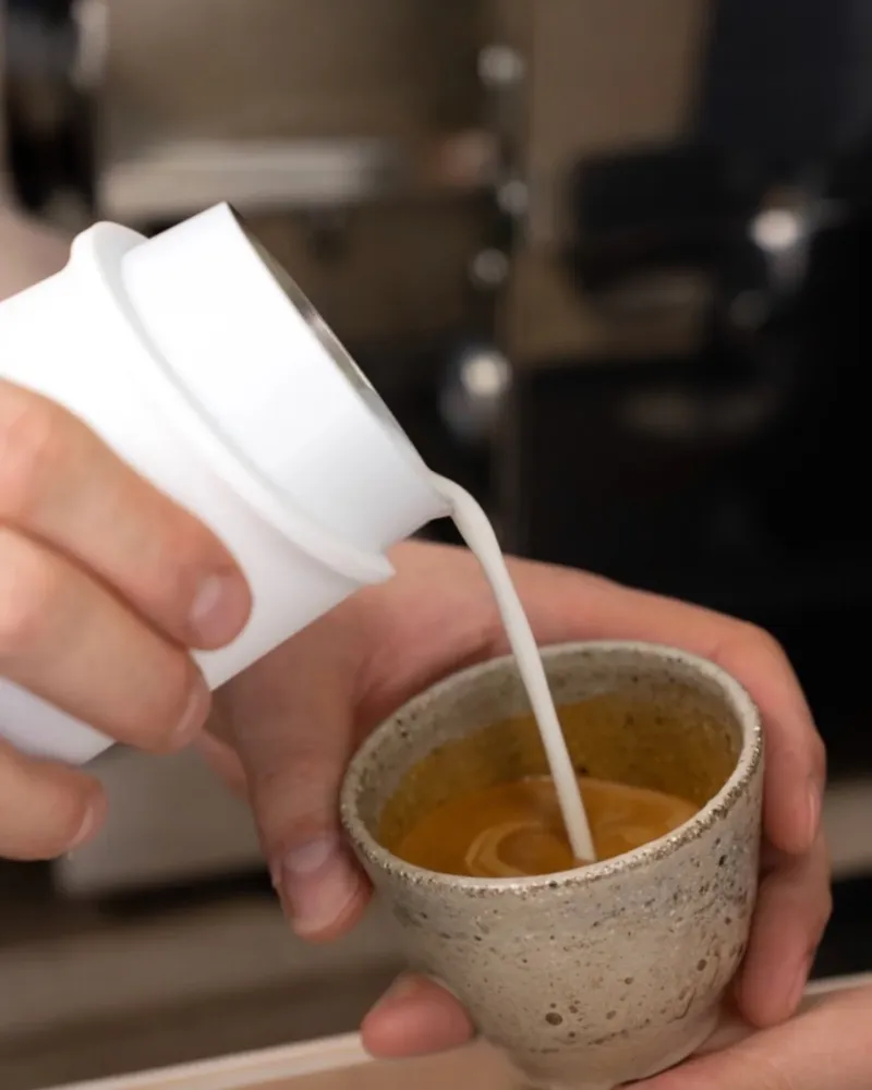 Subminimal FlowTip mælkekande uden hank 450 ml – hvid