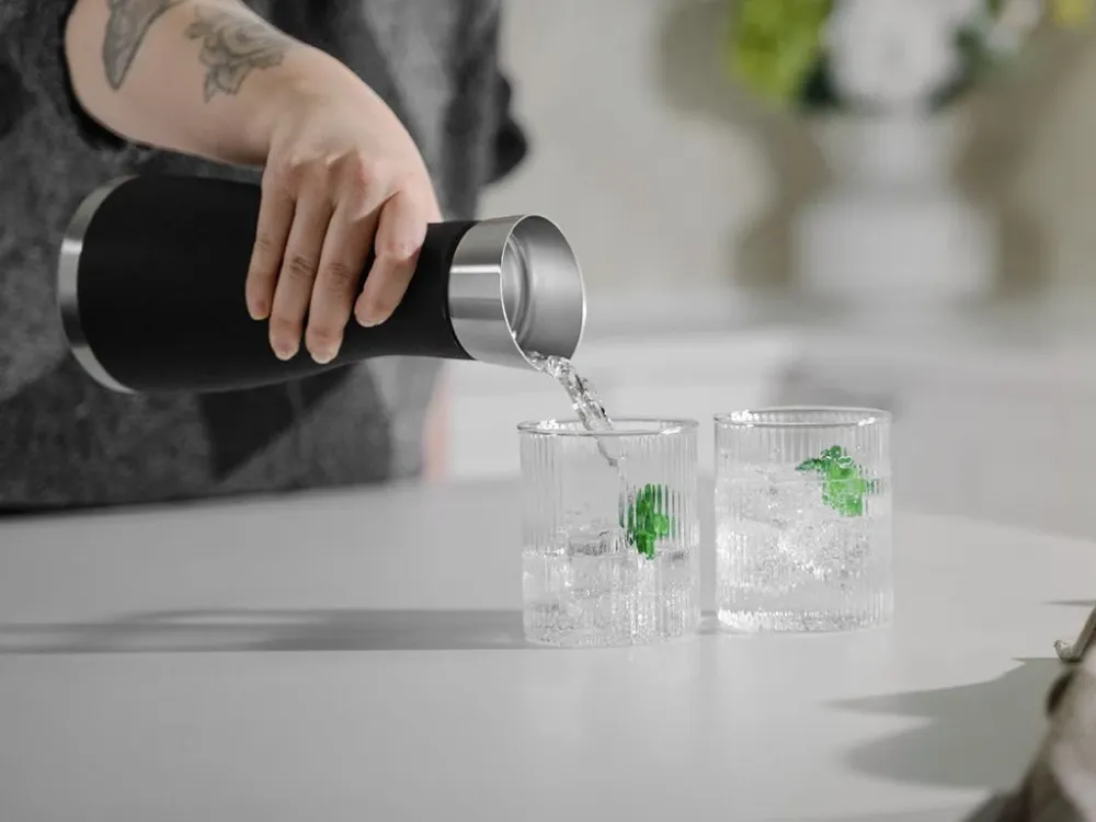 VANDKARAFFEL I RUSTFRIT STÅL – 800 ML