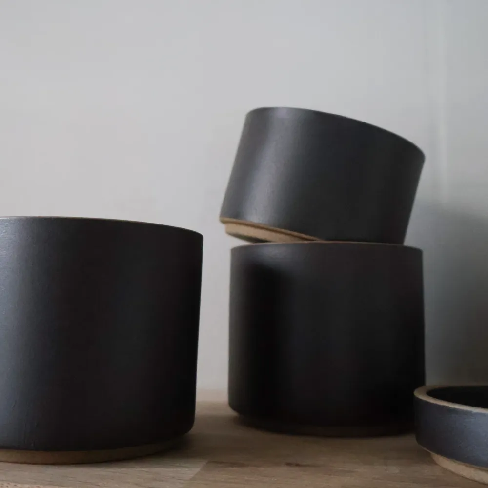 Hasami Porcelain - Kop uden hank // Mat sort // HPB013