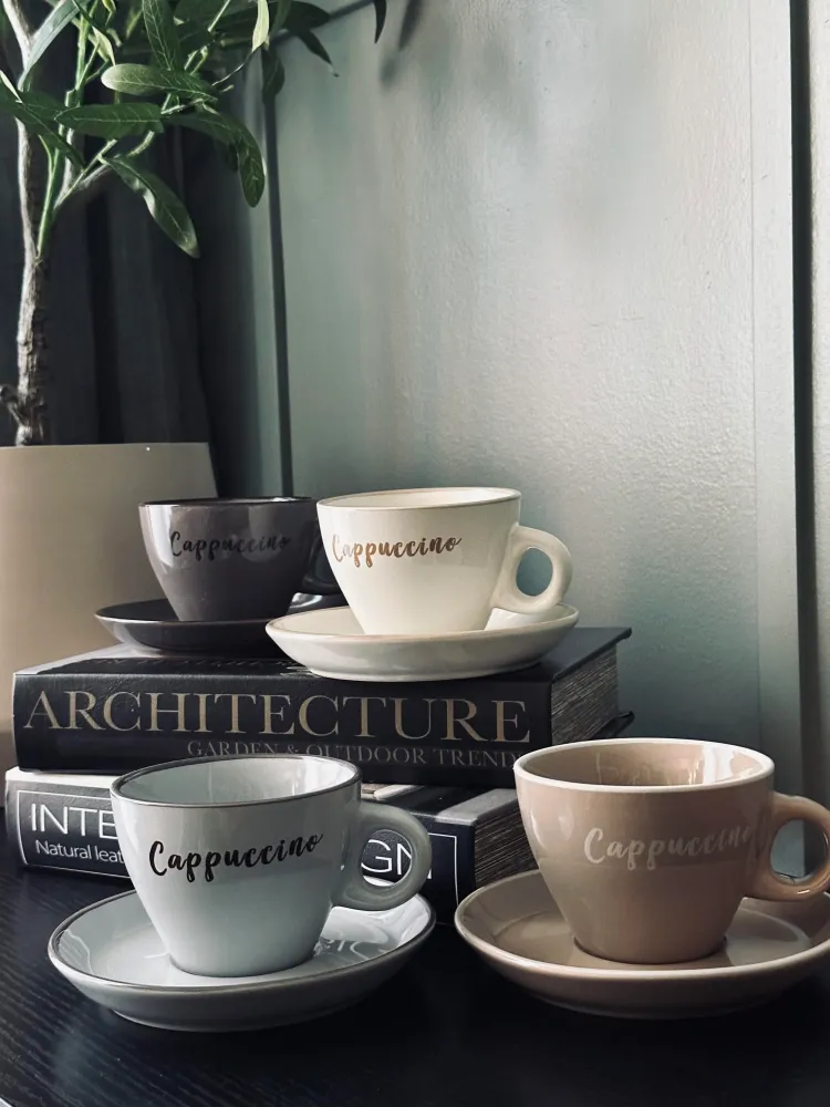 Kop m. underkop Cappuccino - Sæt med 4 stk.