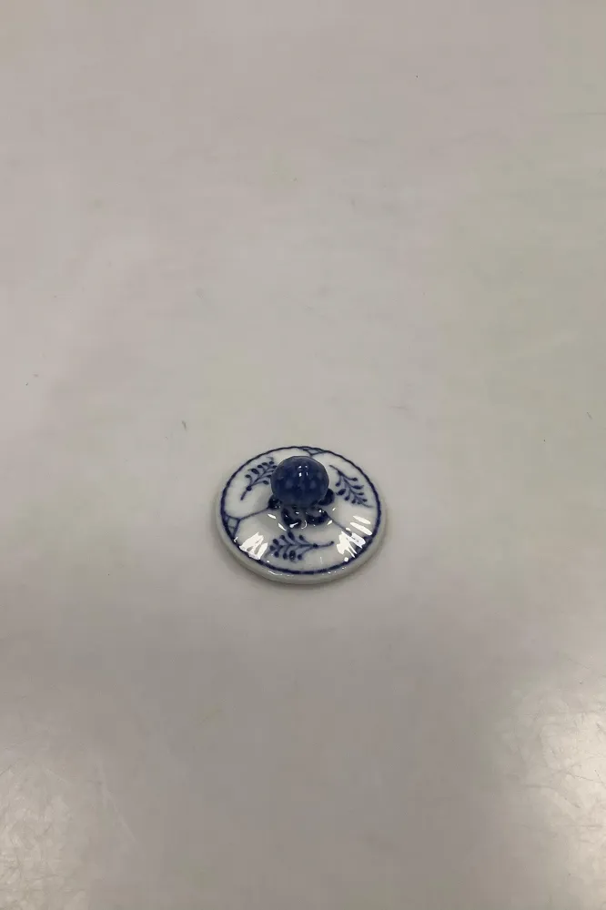 Royal Copenhagen Musselmalet Riflet Låg til Chocoladekande No 497