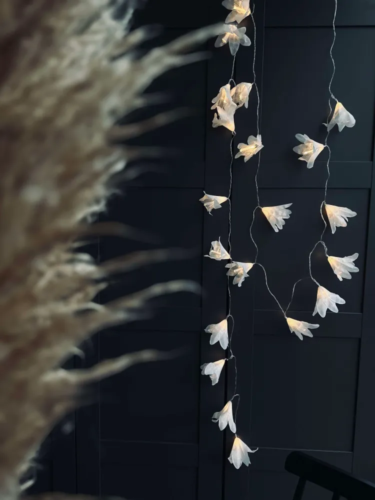 LED Lyskæde FLOWER - Med timerfunktion