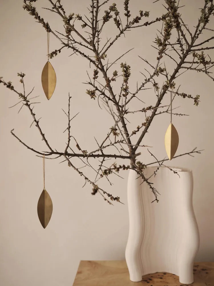 Leaf Brass Ornaments - Set 4